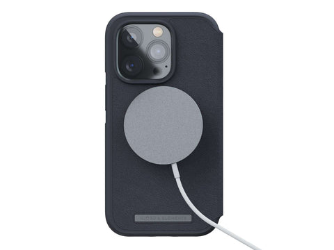 Genuine Leather MagSafe Wallet Case - Black Genuine Leather MagSafe Wallet Case - Black